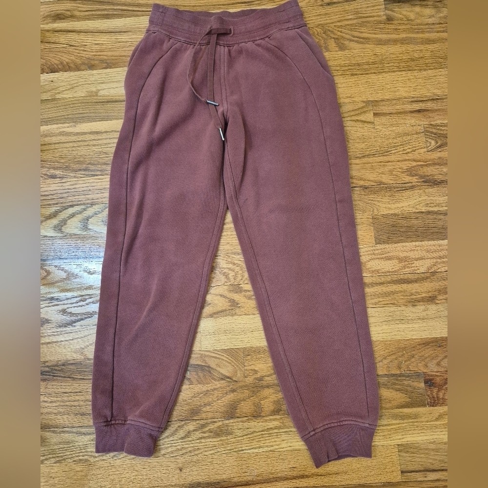 Lululemon Athletica Scuba High-Rise Casual Athletic Streetwear Joggers(2) - Picture 2 of 11